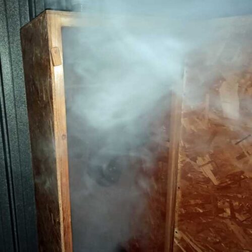 Wie man die Rindswurst heiß räuchern kann.